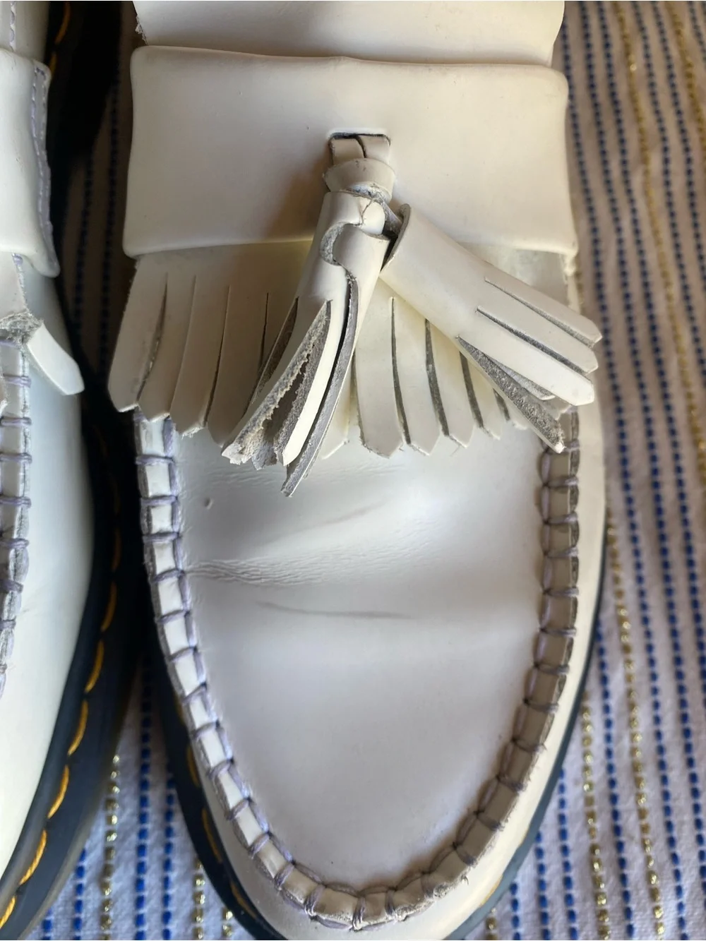 Dr. Martens White Tassel Loafer Leather Slip On Comfort Flats Round Toe Size 9